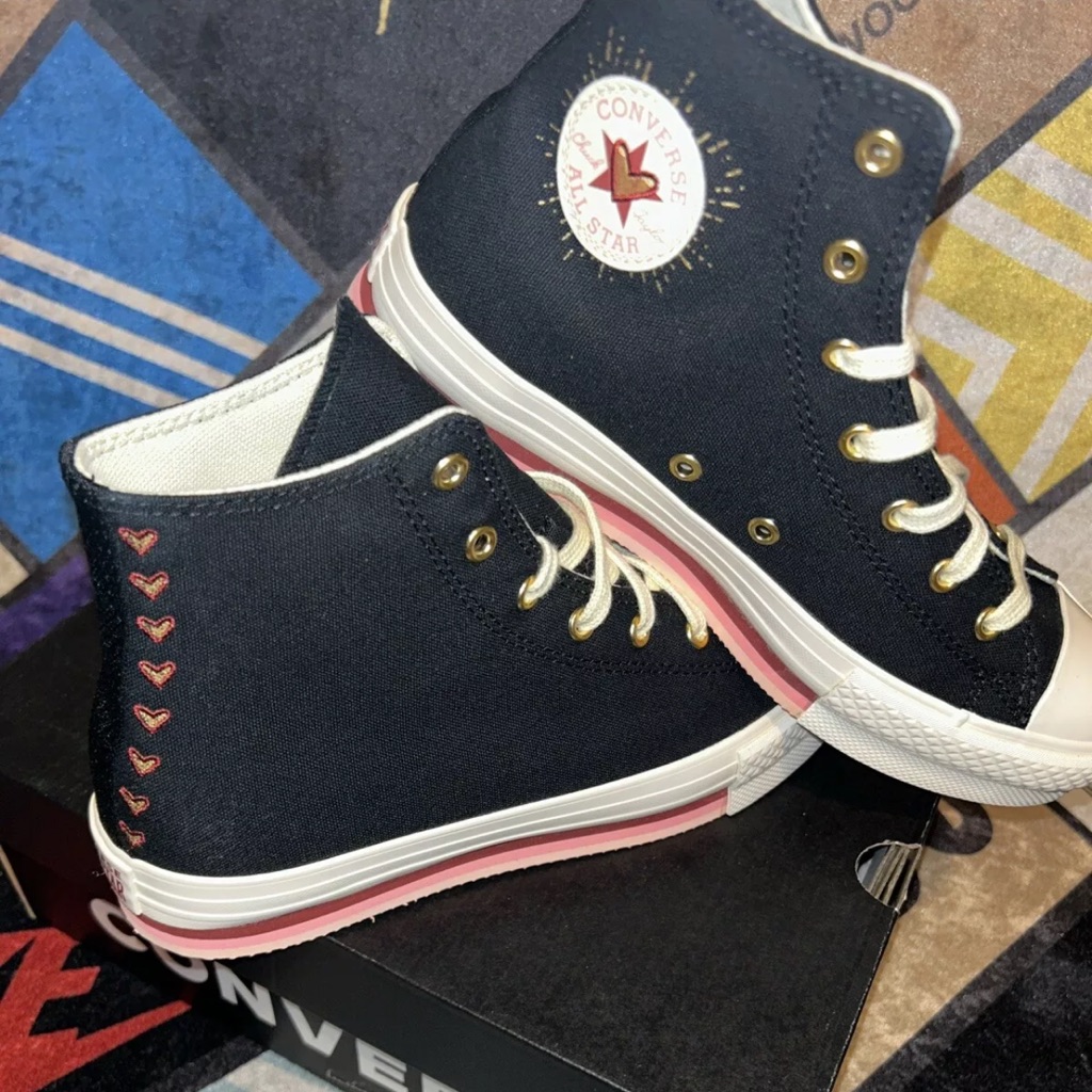 Converse Chuck Taylor All Star Hi Size 6 Kids In Black Egret Back All